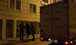 55 yaşındaki adam apartman merdivenlerinde ölü bulundu