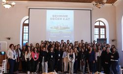 AB destekli projede İzmirli gençlerin imzası