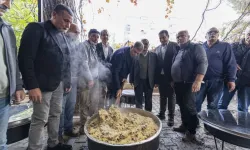 Abdal Musa anmasında Tugay’dan birlik mesajı