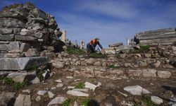 Antik Efes’te Mısır Tanrısı Serapis’e ait özel buluntu ortaya çıktı