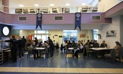 Aydınlıların uğrak noktası: Turistik Park Kafe ve Restoran