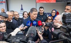 Başkan Tugay: Halkın gerçek sorunları konuşulmuyor