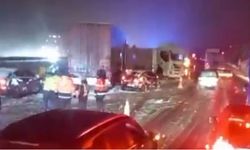 Bolu Dağı’nda trafik çilesi: Zincirleme kaza sonrası uzun kuyruklar oluştu