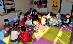 Bornovalı minikler, Yerli Malı Haftası'nı kutladı