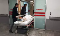 Boşanma aşamasındaki eşini eve kadar takip etti, sokak ortasında defalarca bıçakladı