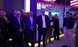 Dijital Deneyim Merkezi’nden eğitime sosyal sorumluluk modeli