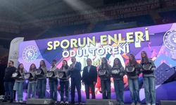 Egeli sporcular "Sporun Enleri"nde ödüllendirildi