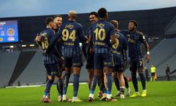 Fenerbahçe zirveye dönüş yaptı: Eyüpspor’u 3-0’la geçti