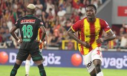 Göztepe'de Dennis'e Alman kancası