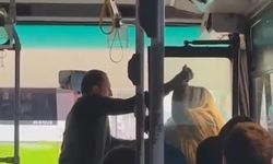 Halk otobüsünde korkutan kavga! Kadın yolcu sürücüye saldırdı, yolcular araya girdi