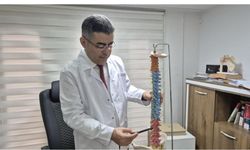 Hareketsizlik, teknoloji kullanımı ve hatalı duruş fıtık riskini artırıyor