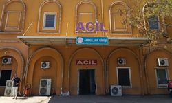 İki grup birbirine girdi, mahalleli sokağa döküldü: 4 yaralı