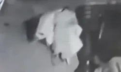 İzmir’de balkondaki halıyı saniyeler içinde çaldı