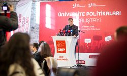 İzmir'de üniversite politikaları masaya yatırıldı