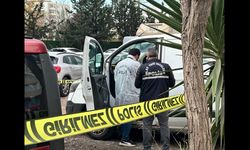Kargo çalışanı aracında ölü bulundu