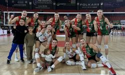 Karşıyaka filede Çanakkale önünde