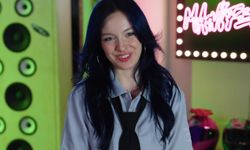 Manifest üyesi Zeynep Oktay bayrak olayı ne?