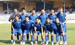 Menemen FK Play-Off'a uzak kaldı