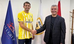 Menemen FK'da Seçim Can Koç Muşspor'a imzayı attı