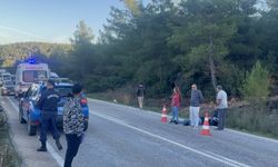 Motosikletler çarpıştı, parçalar yola savruldu: Yaralılar var!