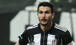 Necip Uysal’dan Beşiktaş’a duygusal veda: Sonu böyle olsun istemezdim!