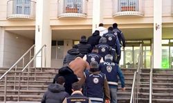 Organize göçmen kaçakçılığı çetesi çökertildi: 7 gözaltı, 3 tutuklama
