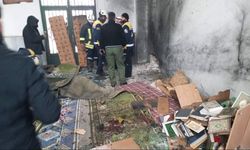 Suriye'de kimliği belirsiz kişi camide kendini havaya uçurdu: Ölü ve yaralılar var!