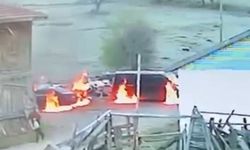 Tehdit gibi saldırı: Muhtarın kapısında araçlar yakıldı!