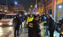 Tramvayın çarptığı yaşlı kadın yaşam mücadelesini kaybetti