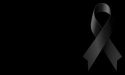 İzmir'de sevilen öğretmen Engin Erken vefat etti