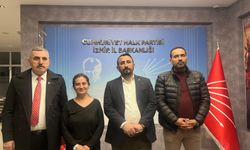 CHP İzmir İl Başkanlığı'nda işçi zirvesi yapıldı