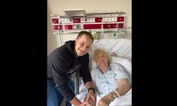 Yağmur Atacan'ın anneannesi Zarife Korkmazoğlu hayatını kaybetti