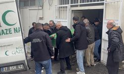 Tıra arkadan çarpan otomobil can aldı: 3 kardeş aynı kazada öldü