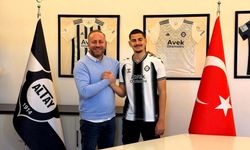 Altay'da gecikmeli imza töreni