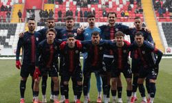 Altınordu sahasında Adana 01 ile rakip