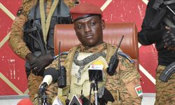 Bütün siyasi partileri kapattı! Burkina Faso lideri Ibrahim Traore kimdir?