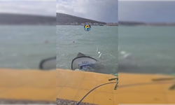 Çeşme’de şiddetli fırtına teknelere zarar verdi