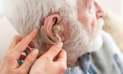 Emekli, tüm aylığıyla işitme cihazı alamıyor