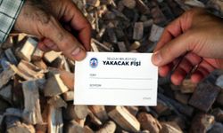 Efes Selçuk Belediyesi’nden kış desteği: 396 aileye yakacak fişi dağıtıldı