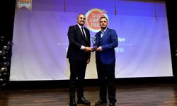 "En Öğrenci Dostu Belediye" Bornova seçildi