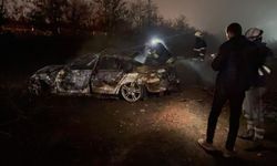 Feci kaza: Otomobil şarampole uçtu, araç alev aldı