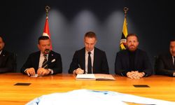 Fenerbahçe’de yuva hasreti sona erdi: Mert Günok sarı-lacivertli formaya yeniden imza attı!