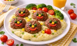 Gelinim Mutfakta çocuklar için sevimli köfte tarifi: Çocuklar için sevimli köfte nasıl yapılır?