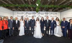 Gelinliğin başkenti İzmir, sektör temsilcilerini buluşturdu