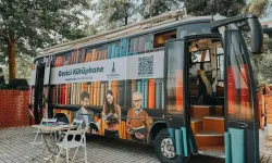 Gezici Kütüphane tatilde yollara çıkıyor