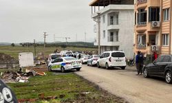 İzmir Aliağa'da iş makinesinin altında kalan kişi hayatını kaybetti