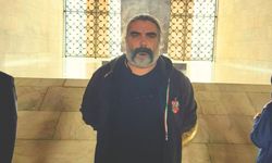 İzmir'de acı kayıp... Karşıyaka tribününün en sevilen isimlerinden Tuluğ Mor vefat etti