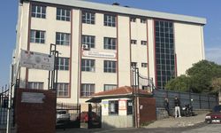 İzmir’de eğitim skandalı! 16 yaşındaki kız öğrenciler gün boyu temizlik yaptı