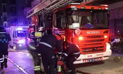 İzmir Konak'ta bulunan kafede yangın çıktı: 2 kişi dumandan etkilendi