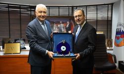 Kasapoğlu duyurdu: Kemalpaşa'ya Gençlik Merkezi geliyor